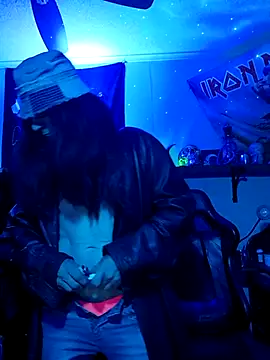 justinewe69 online show from April 18, 2026, 10:08 am