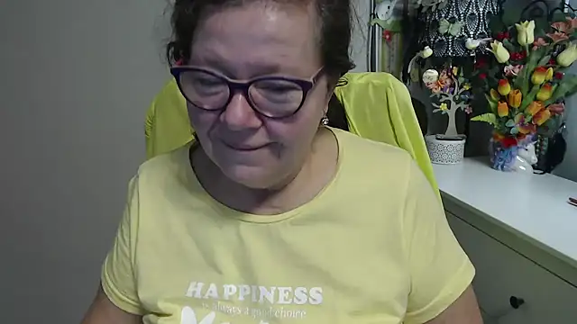 Adelewildx online show from March 12, 2026, 4:40 am