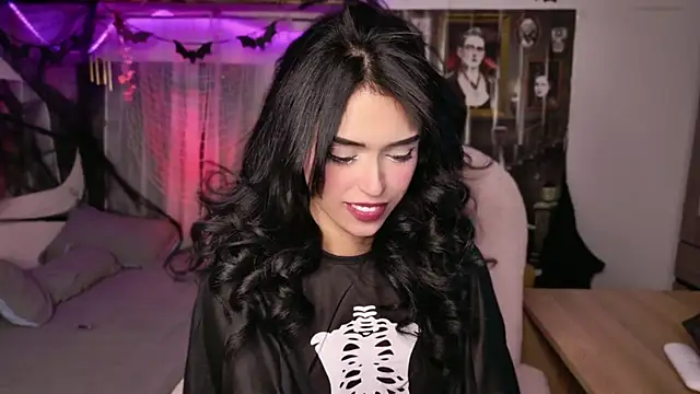 YourKatt online show from October 12, 2025, 2:43 am