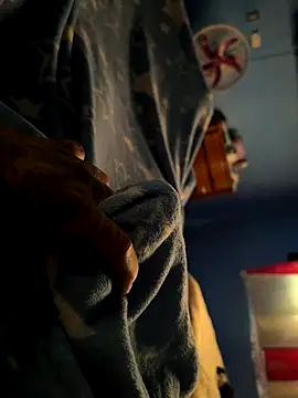 elian-24 online show from October 5, 2025, 8:18 pm