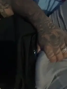 elian-24 online show from October 10, 2025, 9:58 pm