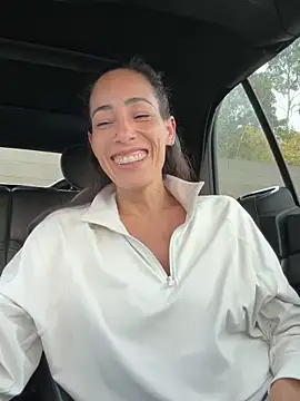 SweeetAlegra online show from January 9, 2025, 9:27 am