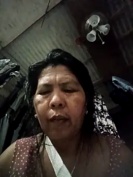 TropicalFlower online show from March 18, 2026, 10:51 am