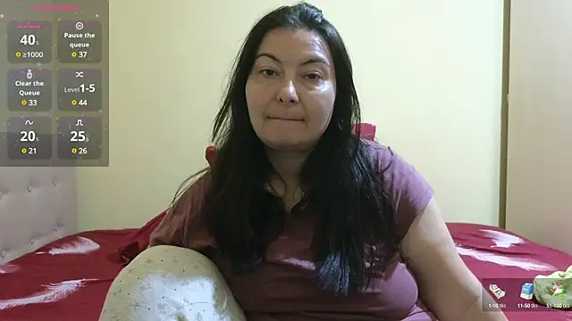 Snapshot of BBW_MILF_4U chatting on March 18, 2025, 1:53 pm BBW MILF 4U online show from March 18, 2025, 1:53 pm