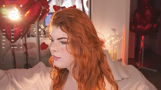 Ffoxyflame online show from February 14, 2025, 9:21 pm