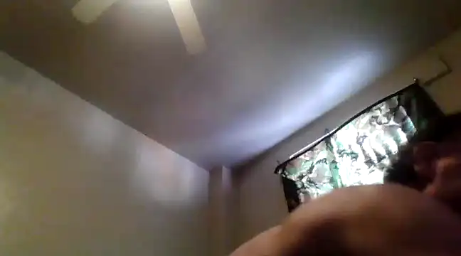 Snapshot of thefire420 chatting on December 3, 2024, 6:17 pm thefire420 online show from December 3, 2024, 6:17 pm