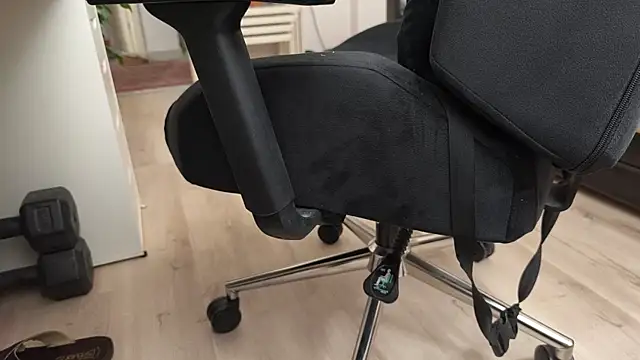 Emre Ty online show from October 12, 2025, 7:40 am