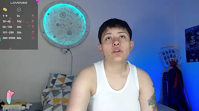 Snapshot of girl_intense444 chatting on January 7, 2025, 1:35 pm girl intense444 online show from January 7, 2025, 1:35 pm