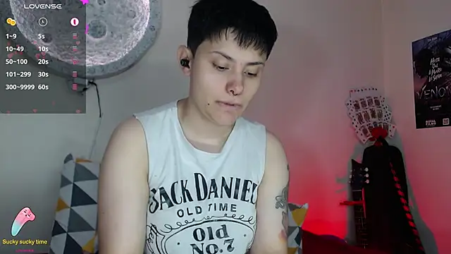 Snapshot of girl_intense444 chatting on January 16, 2025, 4:28 pm girl intense444 online show from January 16, 2025, 4:28 pm