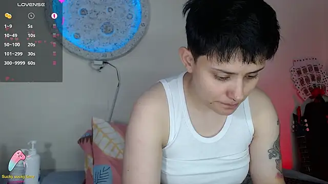 Snapshot of girl_intense444 chatting on January 30, 2025, 7:26 pm girl intense444 online show from January 30, 2025, 7:26 pm