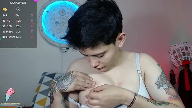 Snapshot of girl_intense444 chatting on February 9, 2025, 7:19 pm girl intense444 online show from February 9, 2025, 7:19 pm