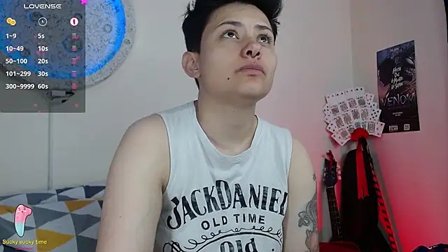 Snapshot of girl_intense444 chatting on February 11, 2025, 1:09 pm girl intense444 online show from February 11, 2025, 1:09 pm