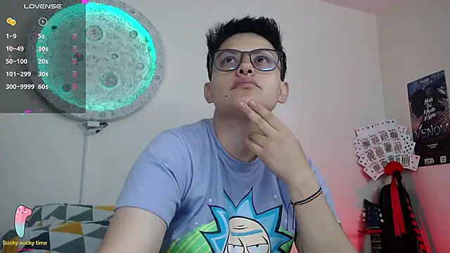 Snapshot of girl_intense444 chatting on February 13, 2025, 7:10 pm girl intense444 online show from February 13, 2025, 7:10 pm