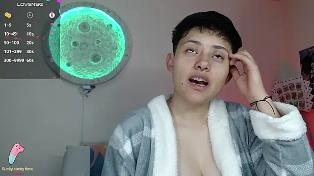 Snapshot of girl_intense444 chatting on March 1, 2025, 10:53 pm girl intense444 online show from March 1, 2025, 10:53 pm