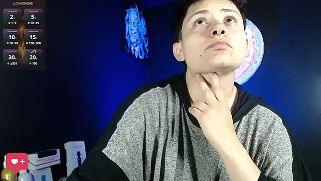 Snapshot of girl_intense444 chatting on September 24, 2025, 1:03 pm girl intense444 online show from September 24, 2025, 1:03 pm