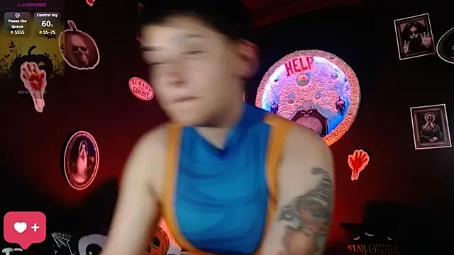 Snapshot of girl_intense444 chatting on October 19, 2025, 7:03 pm girl intense444 online show from October 19, 2025, 7:03 pm