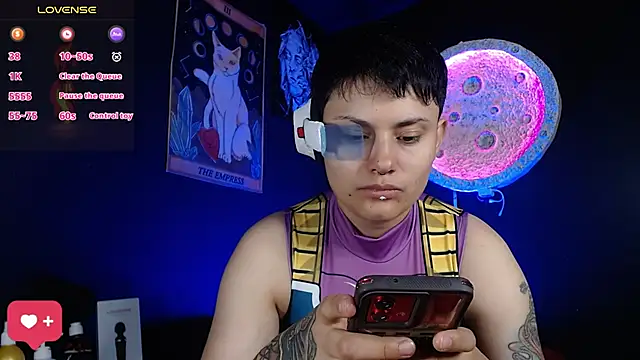 Snapshot of girl_intense444 chatting on November 5, 2025, 12:38 pm girl intense444 online show from November 5, 2025, 12:38 pm