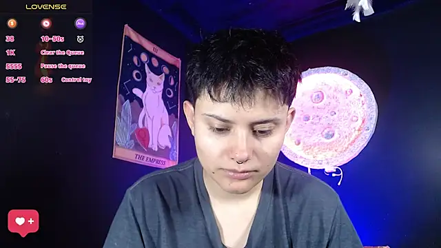 Snapshot of girl_intense444 chatting on November 19, 2025, 12:49 pm girl intense444 online show from November 19, 2025, 12:49 pm