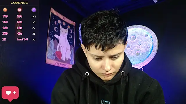 Snapshot of girl_intense444 chatting on November 24, 2025, 1:00 pm girl intense444 online show from November 24, 2025, 1:00 pm