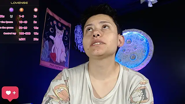 Snapshot of girl_intense444 chatting on November 29, 2025, 12:52 pm girl intense444 online show from November 29, 2025, 12:52 pm