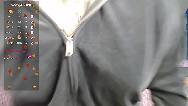 ivamayy online show from November 5, 2025, 8:36 am