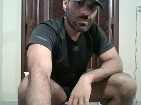 Snapshot of MILITARS chatting on February 13, 2025, 4:11 am MILITARS online show from February 13, 2025, 4:11 am