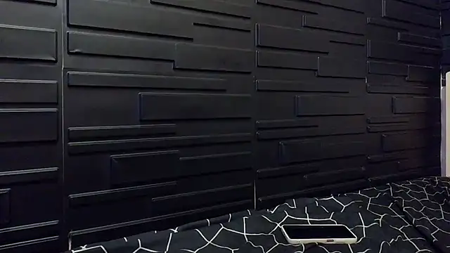 KrikaCat online show from December 16, 2025, 12:10 pm