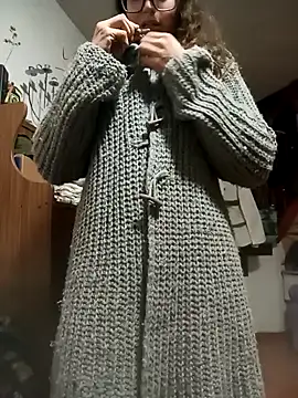 Blulilla69 online show from December 27, 2024, 11:10 pm