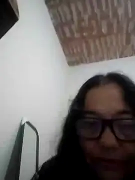 Snapshot of catdool chatting on January 13, 2025, 2:53 pm catdool online show from January 13, 2025, 2:53 pm