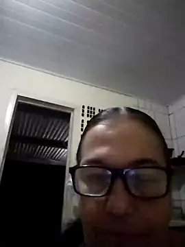 Snapshot of catdool chatting on January 22, 2025, 1:31 am catdool online show from January 22, 2025, 1:31 am