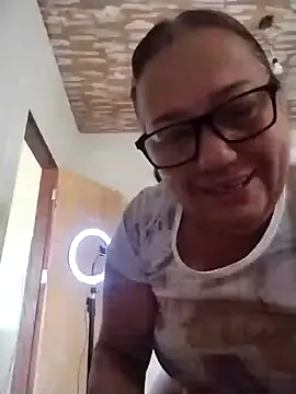 Snapshot of catdool chatting on February 4, 2025, 12:55 pm catdool online show from February 4, 2025, 12:55 pm