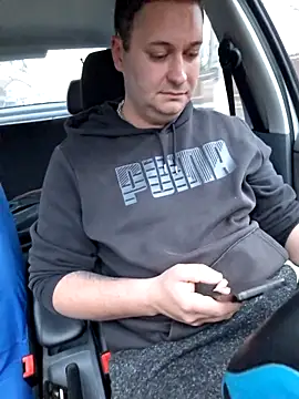 Snapshot of nemes2 chatting on December 20, 2025, 2:46 pm nemes2 online show from December 20, 2025, 2:46 pm