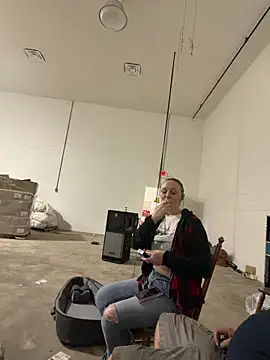 Charlie-N-Bubblez online show from March 8, 2026, 2:59 am