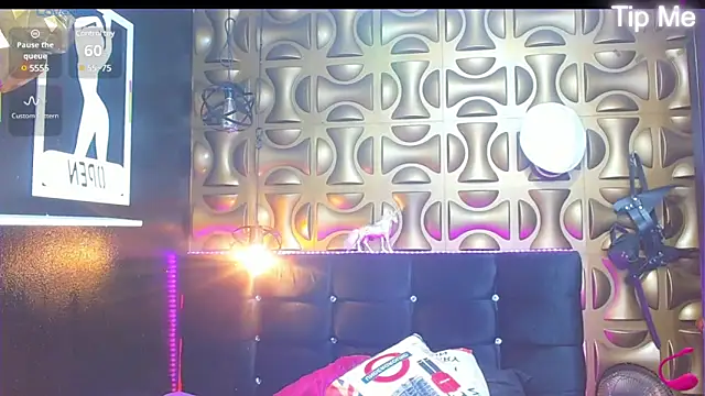 Snapshot of angel_sexyevil chatting on March 3, 2025, 12:27 pm angel sexyevil online show from March 3, 2025, 12:27 pm
