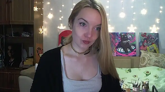 SecretSophia online show from December 4, 2024, 2:37 pm