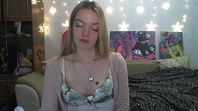 SecretSophia online show from December 30, 2024, 7:15 am