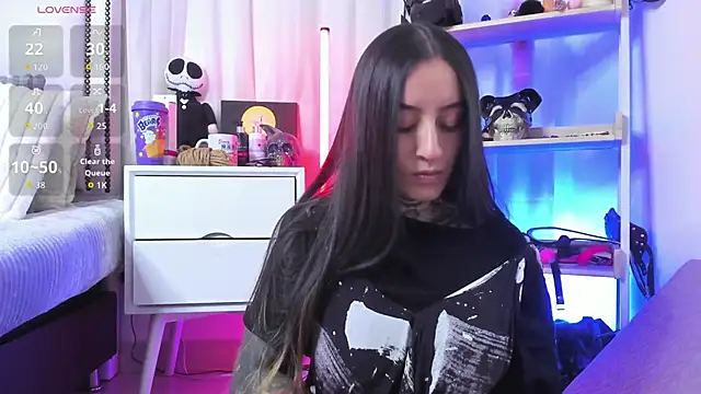 SAMANTHA DM online show from September 10, 2025, 2:39 pm