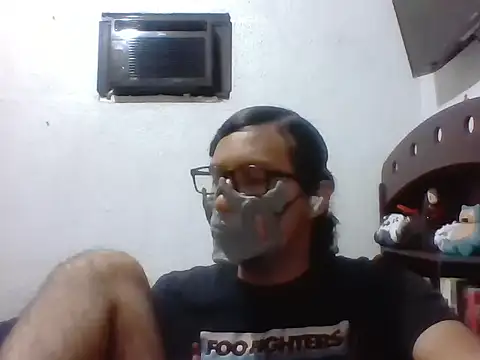 HardestPepe online show from November 13, 2025, 2:10 am