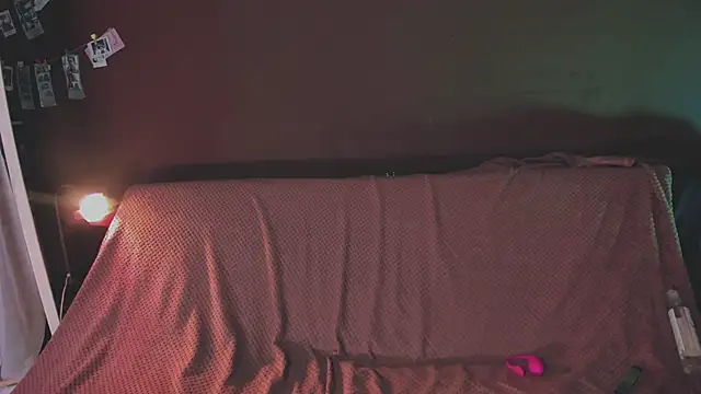 Snapshot of juby_yuby chatting on October 19, 2025, 1:45 pm juby yuby online show from October 19, 2025, 1:45 pm