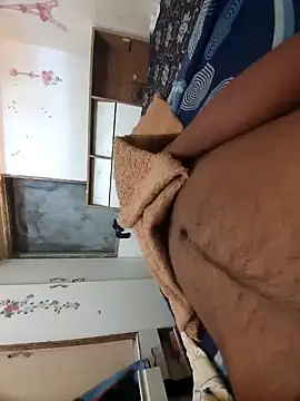 Snapshot of raji9290 chatting on February 17, 2025, 6:59 pm raji9290 online show from February 17, 2025, 6:59 pm