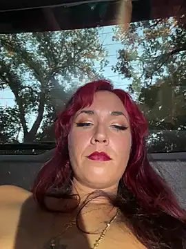 DesereaRose online show from August 4, 2026, 12:36 am