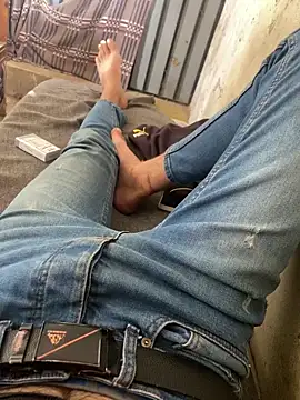 Snapshot of stevesaa chatting on October 29, 2025, 10:28 am stevesaa online show from October 29, 2025, 10:28 am