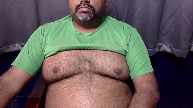 hairysubcub 70 online show from February 15, 2026, 6:10 am