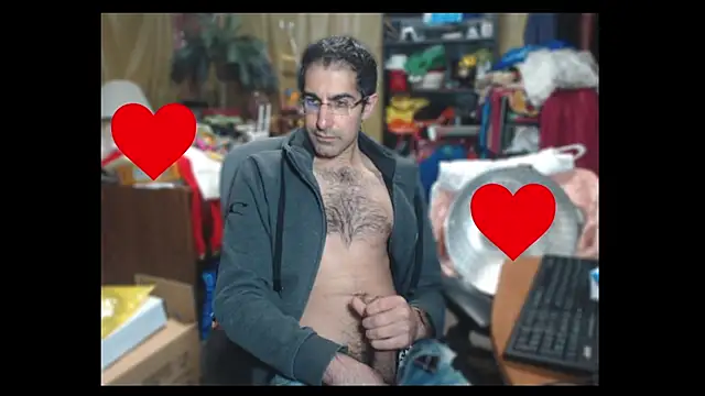 Gsmile1 online show from December 26, 2024, 4:58 pm