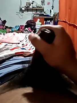 Snapshot of Gerardo31017 chatting on November 29, 2025, 6:27 am Gerardo31017 online show from November 29, 2025, 6:27 am