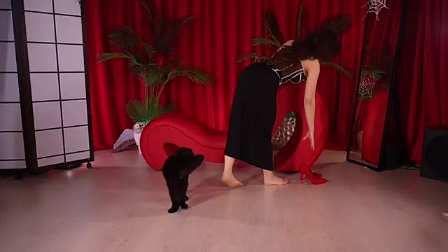 KittyCaitlin online show from October 24, 2025, 5:53 pm