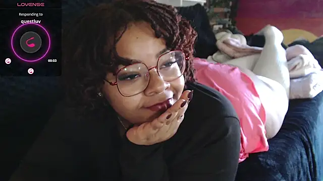 -khayaparker online show from December 20, 2024, 7:50 pm