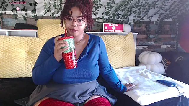 -khayaparker online show from January 7, 2025, 2:30 pm