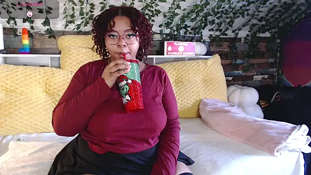 -khayaparker online show from January 14, 2025, 1:49 pm