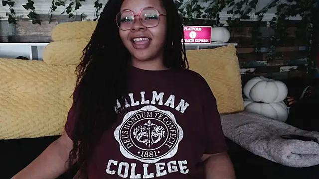 -khayaparker online show from February 12, 2025, 10:48 pm